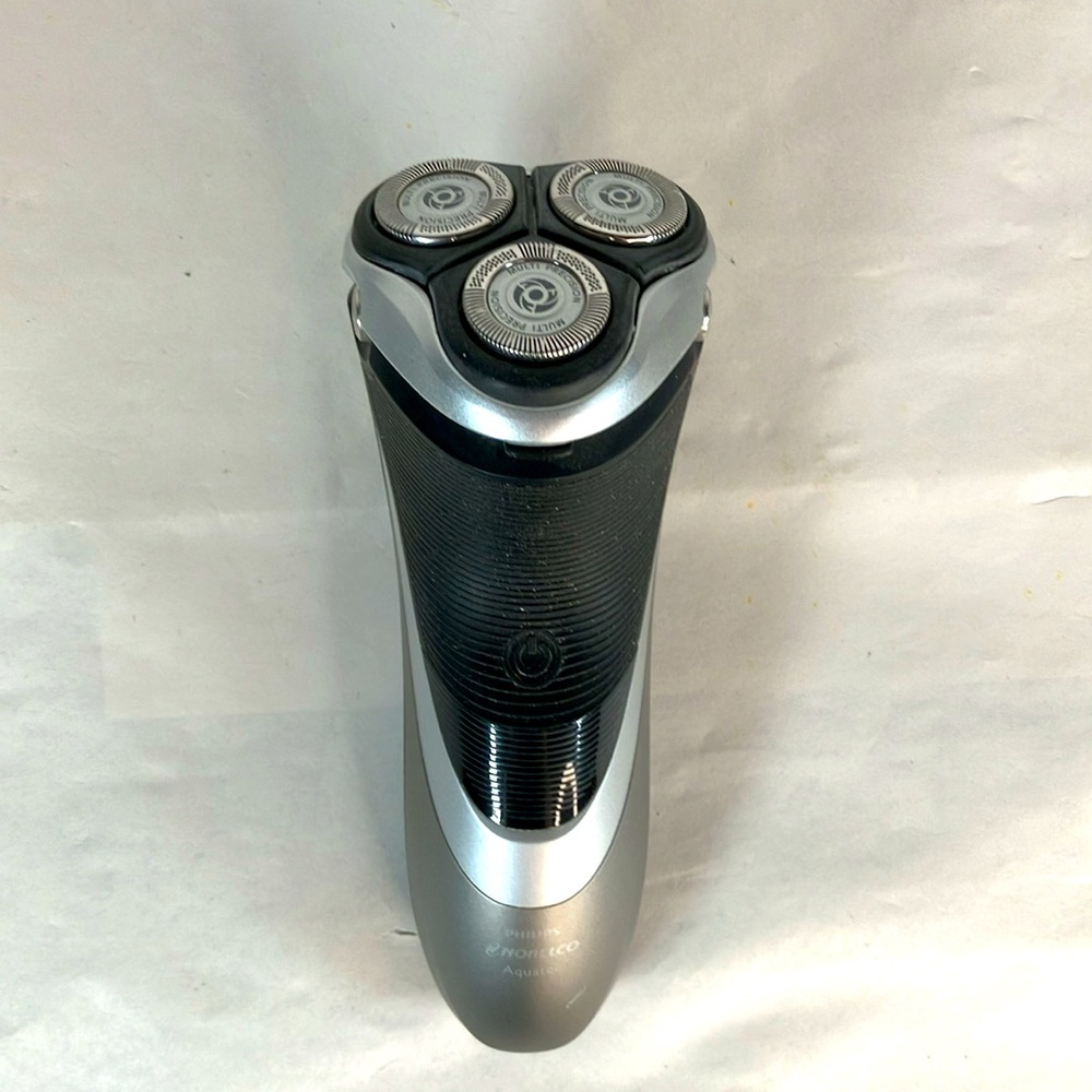 Phillips Norelco Aquatec Wet/Dry Shaver